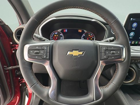 Used 2023 Chevrolet Blazer Premier w/ Enhanced Convenience Package AWD/4WD image 16