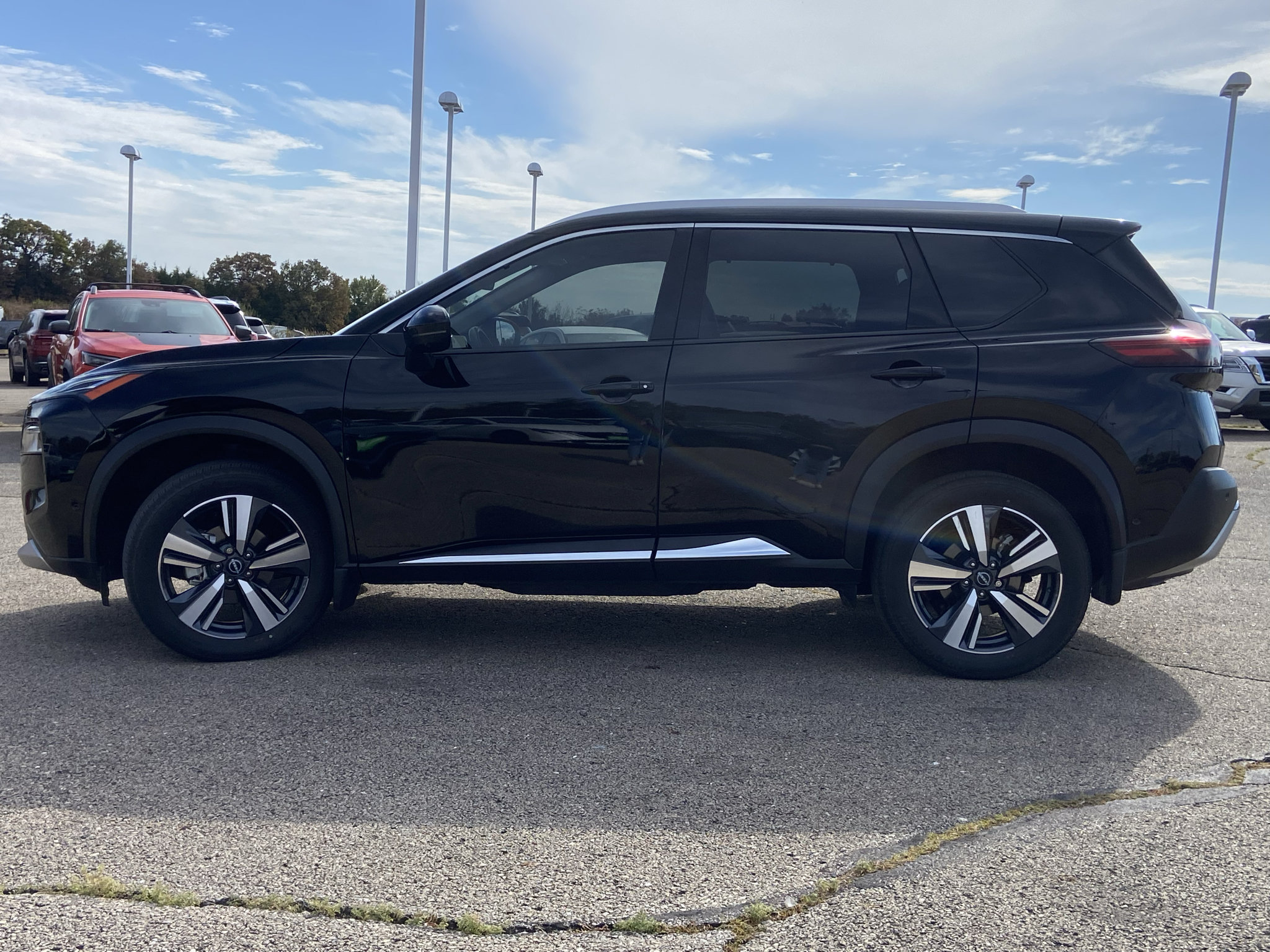 Used 2023 Nissan Rogue Platinum w/ Platinum Premium Package AWD/4WD image 8