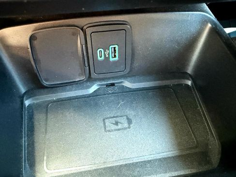 Used 2022 Ford Bronco Wildtrak image 31