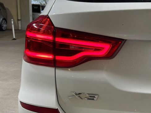 Used 2019 BMW X3 sDrive30i image 10