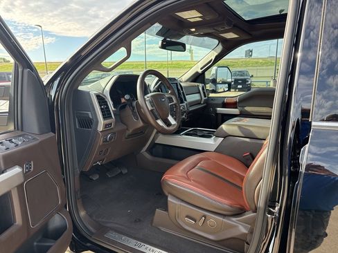 Used 2022 Ford F250 King Ranch w/ King Ranch Ultimate Package image 20
