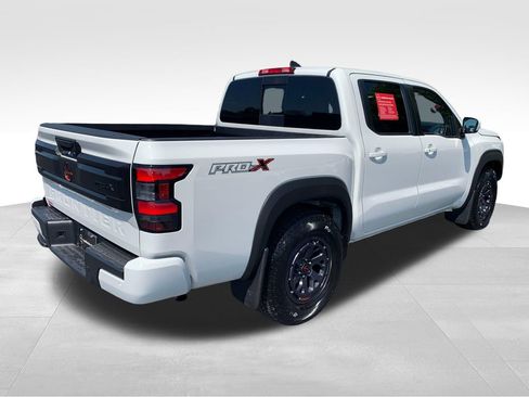 Used 2025 Nissan Frontier Pro-X RWD image 6