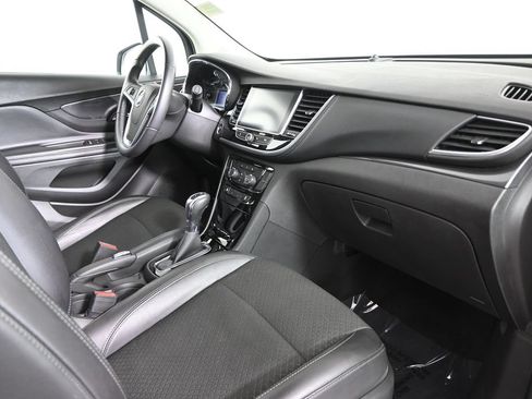 Used 2020 Buick Encore Preferred w/ Safety Package AWD/4WD image 14