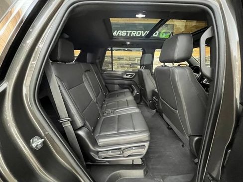 Used 2021 Chevrolet Tahoe LT w/ Luxury Package AWD/4WD image 42