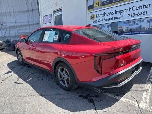 Certified 2025 Kia K4 FWD image 3