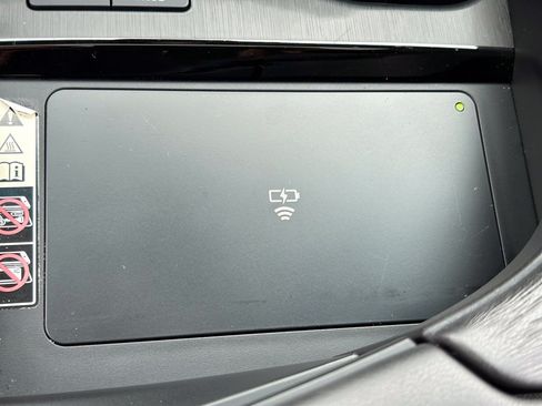 Used 2024 Lexus ES 300h w/ Premium Package FWD image 33