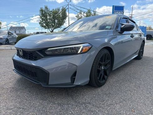 Used 2025 Honda Civic Sport image 1