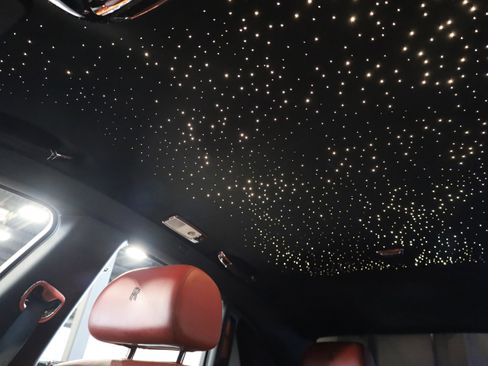 Used 2017 Rolls-Royce Ghost image 36