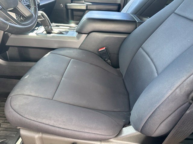 Used 2018 Ford F150 XLT w/ Equipment Group 302A Luxury AWD/4WD image 13