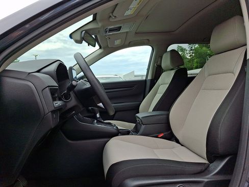Certified 2024 Honda CR-V EX image 11