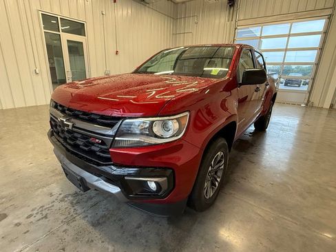 Used 2021 Chevrolet Colorado Z71 w/ Safety Package AWD/4WD image 26