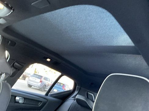 Certified 2025 Volvo XC40 B5 Plus image 17