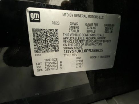 Used 2023 Cadillac Escalade ESV Luxury image 54