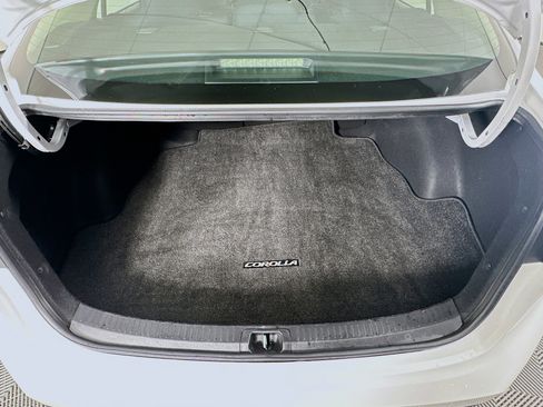 Used 2024 Toyota Corolla LE image 26
