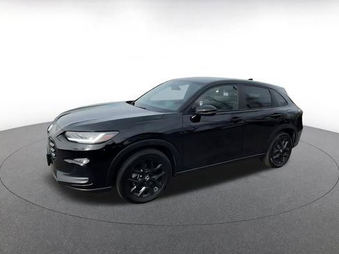 Used 2025 Honda HR-V Sport image 8