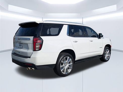 Used 2023 Chevrolet Tahoe High Country image 3