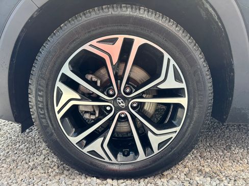 Used 2019 Hyundai Santa Fe AWD w/ Cargo Package image 6