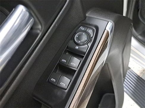 Used 2019 Chevrolet Silverado 1500 LT Trail Boss image 22