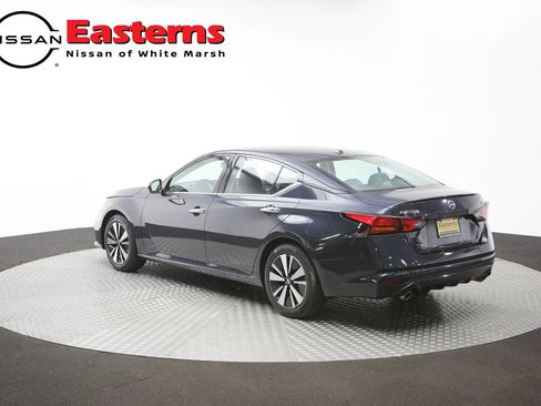 Used 2019 Nissan Altima 2.5 SV FWD image 64