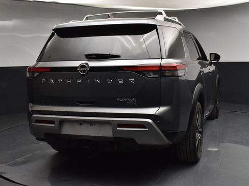 Used 2023 Nissan Pathfinder Platinum AWD/4WD image 5