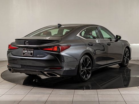 Certified 2025 Lexus ES 350 F Sport image 10