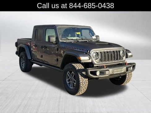 New 2026 Jeep Gladiator Mojave image 3