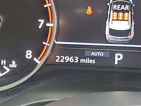 Certified 2023 Nissan Rogue SV w/ SV Premium Package image 20