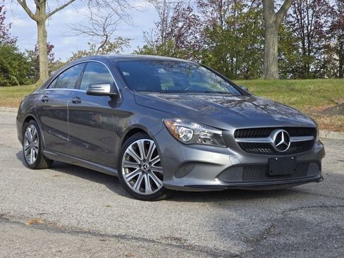 Used 2019 Mercedes-Benz CLA 250 CLA 250 w/ Premium Package image 2