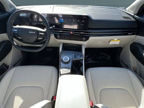 New 2026 Kia Sportage EX image 5