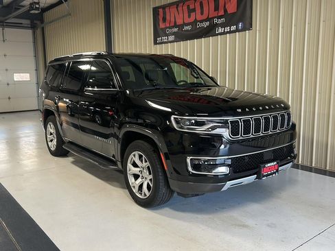 Used 2022 Jeep Wagoneer Series II image 6