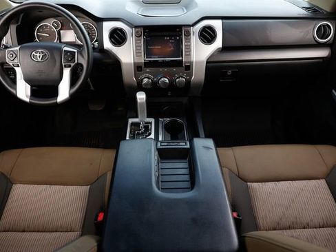 Used 2015 Toyota Tundra SR5 w/ SR5 Upgrade Package image 2