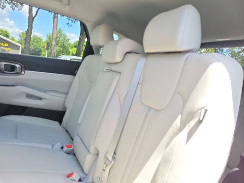 New 2026 Kia Sorento S FWD image 22