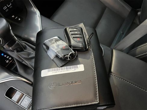 Used 2023 Lexus LX 600 4WD w/ Accessory Package (Z1) image 46