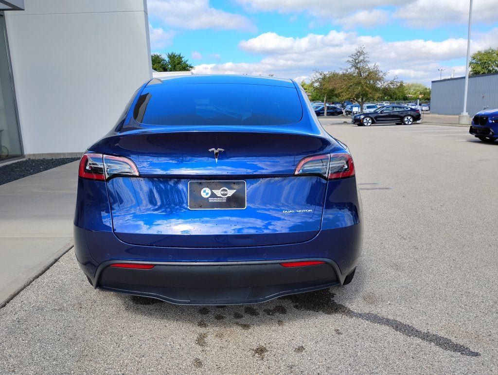 Used 2022 Tesla Model Y Long Range AWD/4WD image 4