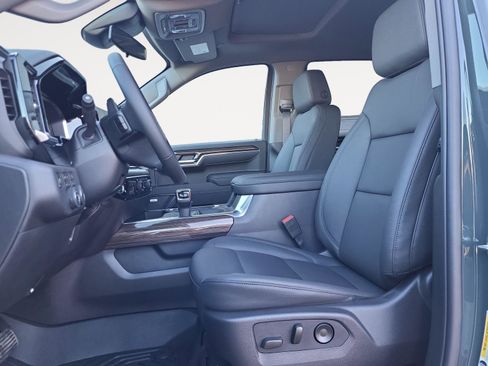 New 2026 Chevrolet Silverado 1500 LT Trail Boss w/ Convenience Package II image 10