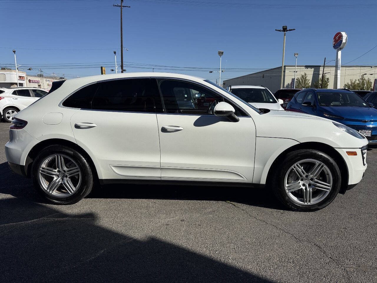 Used 2017 Porsche Macan S AWD/4WD image 4
