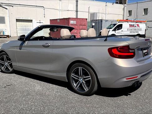 Used 2017 BMW 230i xDrive Convertible image 33