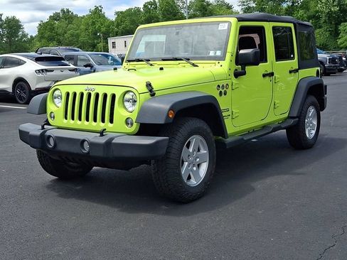 Used 2017 Jeep Wrangler Unlimited Sport w/ Quick Order Package 24S AWD/4WD image 6
