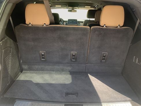 Used 2021 Chevrolet Tahoe Premier image 23