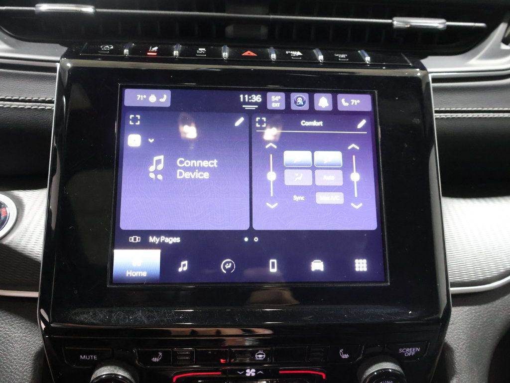 Certified 2023 Jeep Grand Cherokee Altitude AWD/4WD image 23