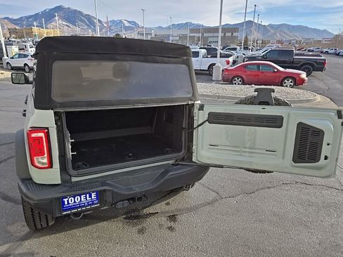 Used 2021 Ford Bronco Black Diamond image 43