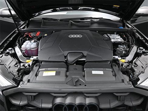 New 2026 Audi Q7 3.0T Prestige image 15