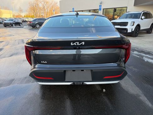 New 2025 Kia K4 FWD image 7
