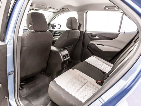 Used 2024 Chevrolet Equinox LS image 28