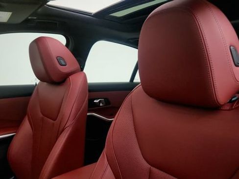 Used 2025 BMW 330i Sedan RWD image 47