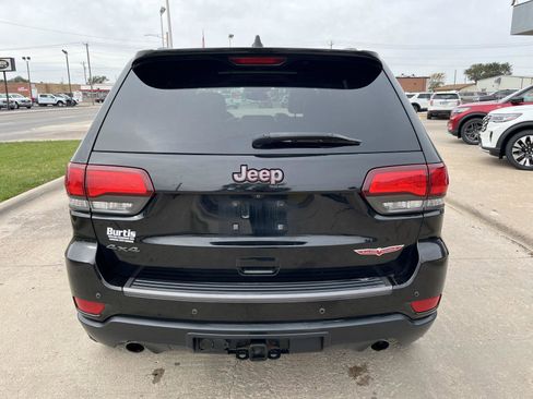 Used 2018 Jeep Grand Cherokee Trailhawk w/ Trailhawk Luxury Group image 9