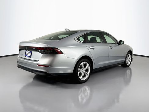 Certified 2023 Honda Accord LX image 5