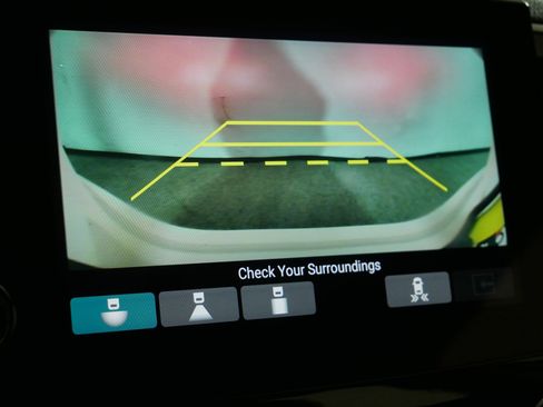 Used 2019 Honda Pilot Touring image 32