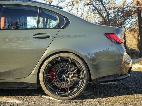 Used 2023 BMW M3 Competition w/ M Carbon Exterior Package AWD/4WD image 5