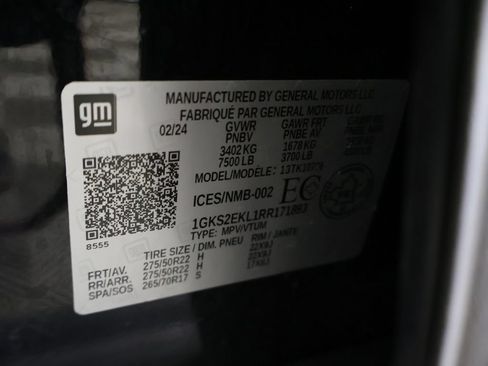 Used 2024 GMC Yukon Denali Ultimate AWD/4WD image 72